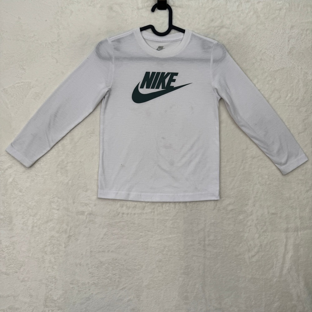 Nike T-Shirt Boys 7‎ White Futura Logo Graphic Long Sleeve Athletic Polyester